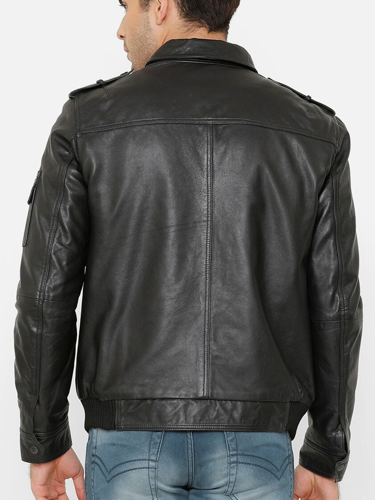 Men Black Solid Asymmetric Closure Leather Jacket